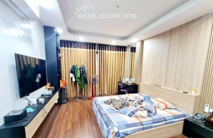 Nhà VIP Hoàng Cầu, Đống Đa, phân lô ô tô, kinh doanh, DT 65m, 12 tỷ (Thương lượng)